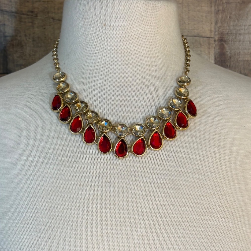 Liz Claiborne Gold Tone Red Teardrop Crystal Bib Statement Necklace